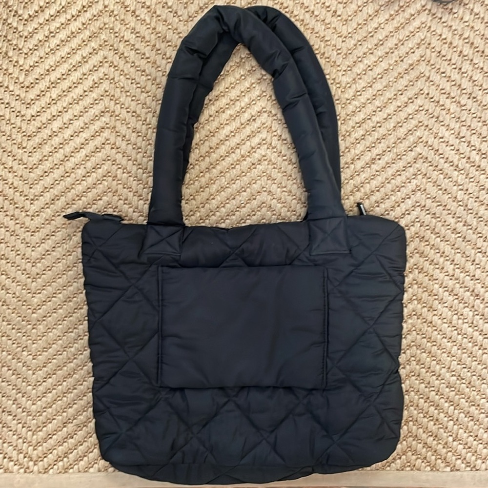 Wilo The Label - Classic Puffer Quilted Tote Bag - Black